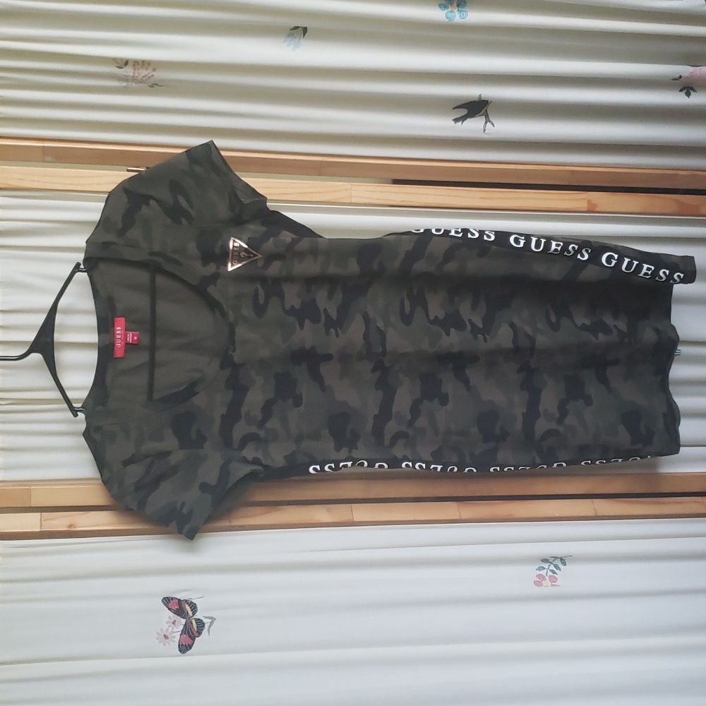 Guess Tshirt dress medium